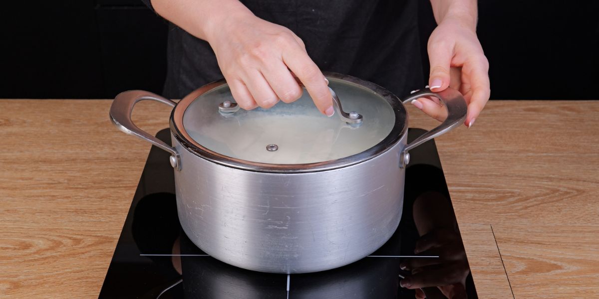 Infusionar leche para Torrijas con aove