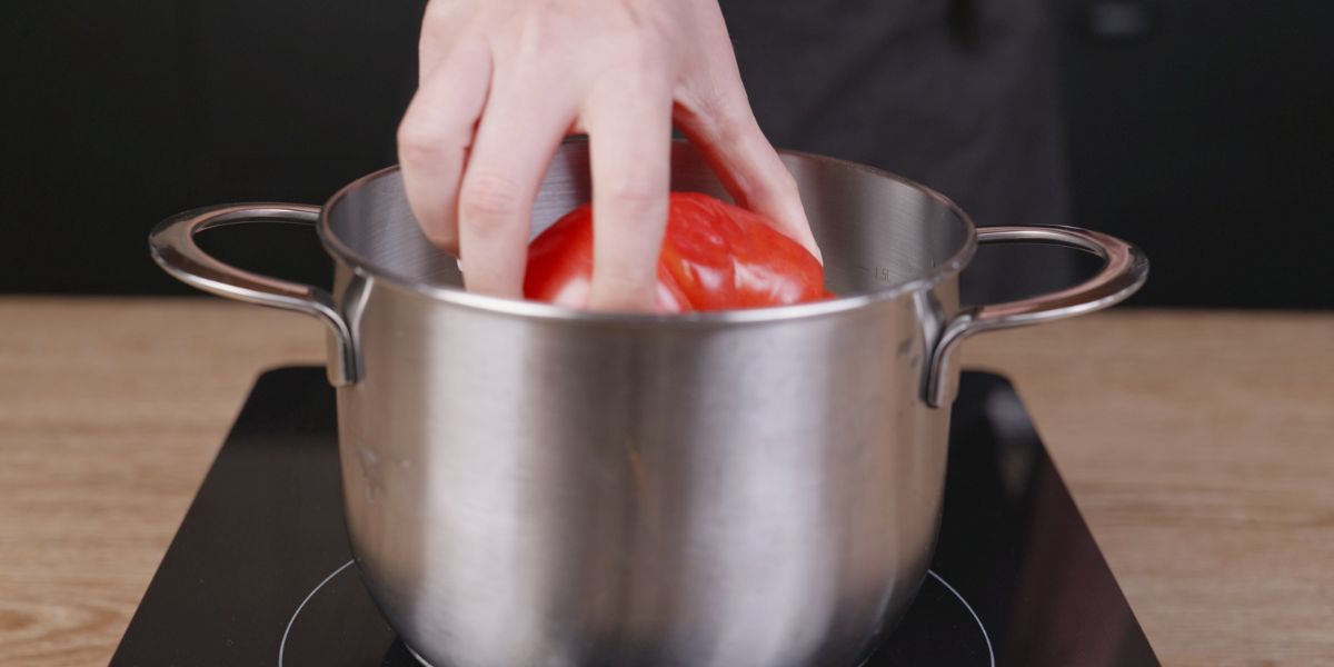 Hervir tomate para tomate burrata