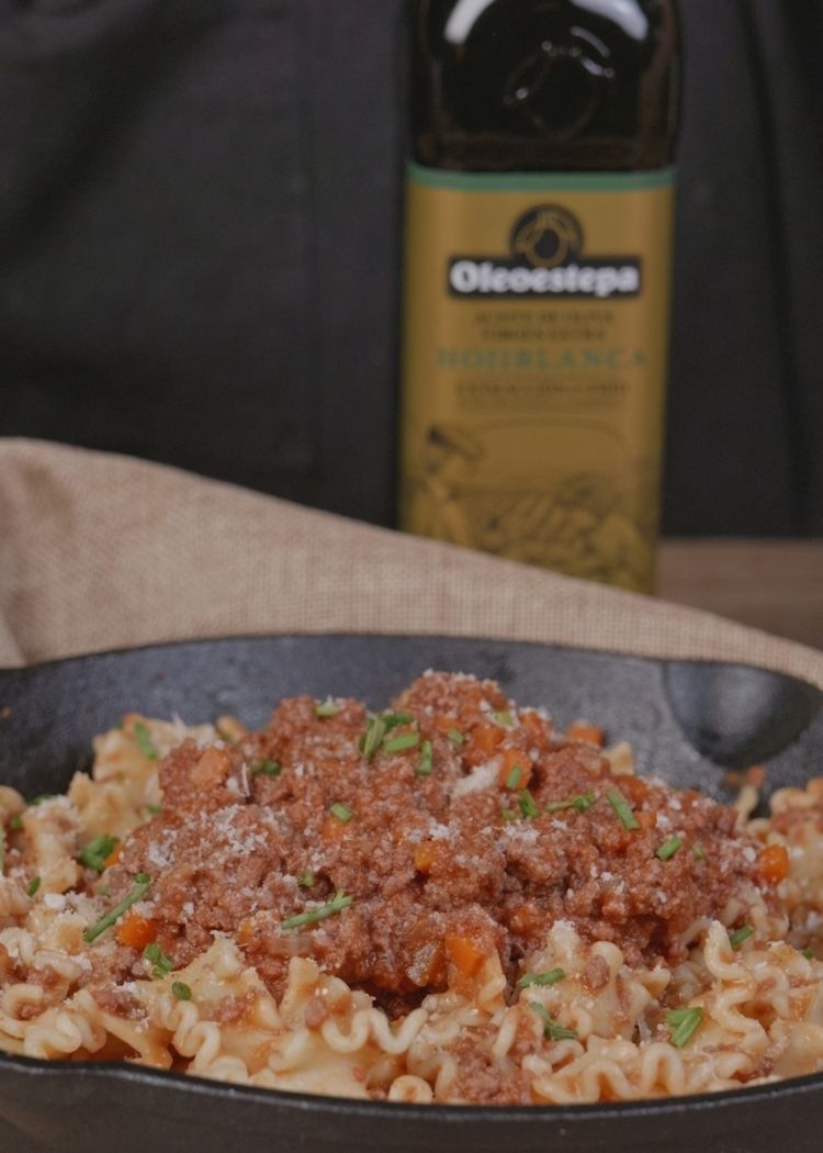 Presentación de salsa boloñesa