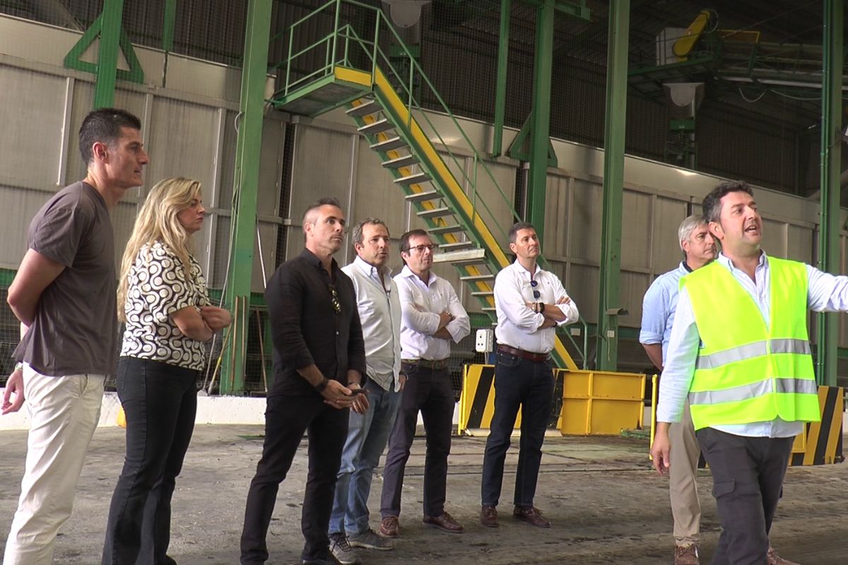 Visita de Nutrillermo a almazara Sor Ángela de la Cruz