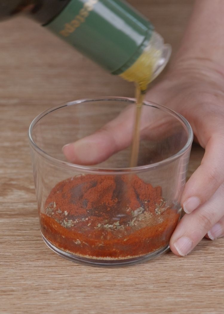 Echar chorreón a vinagreta para Fiambre de pavo