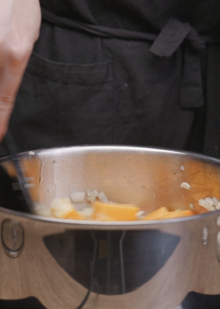 Cocinar calabaza para Crema de calabaza de halloween