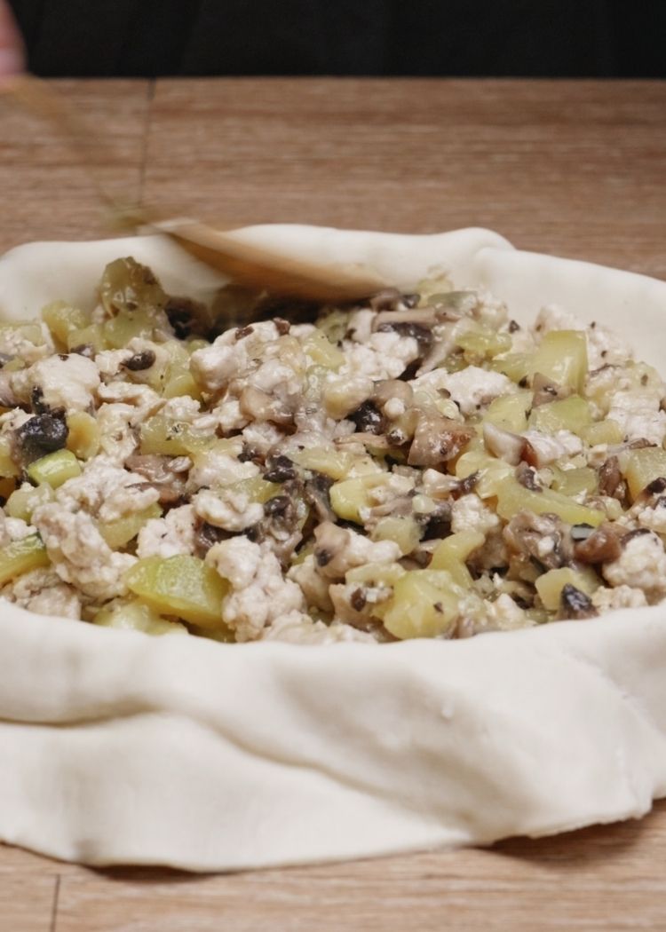 Verter relleno en hojaldre para tarta salada de Jack