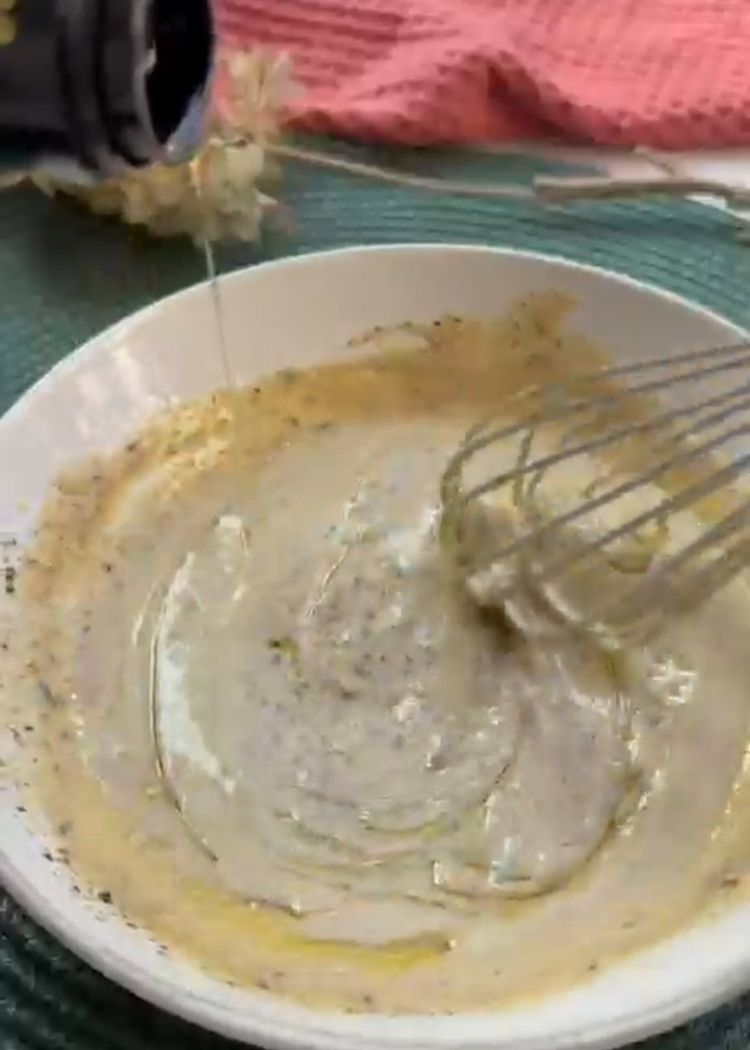 añadir aceite de oliva virgen extra a salsa trufada