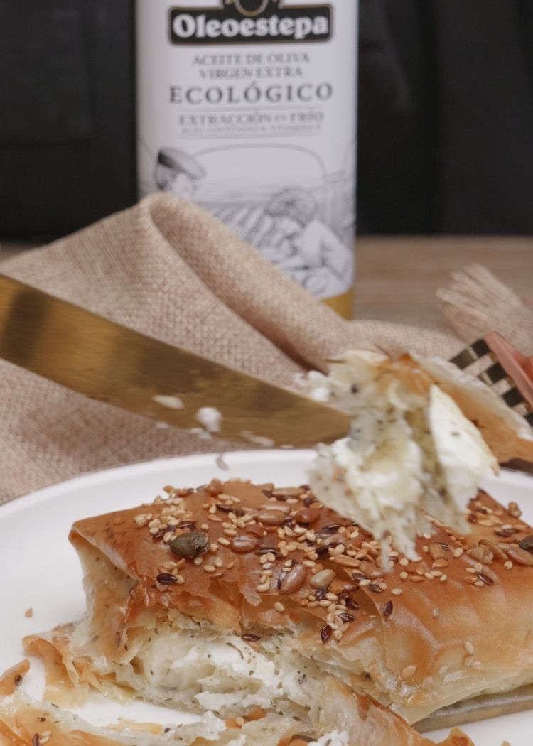 Disfrutar el queso feta crujiente